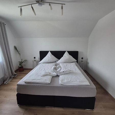 Wohnung Mit Terrasse Herbolzheim Exteriör bild